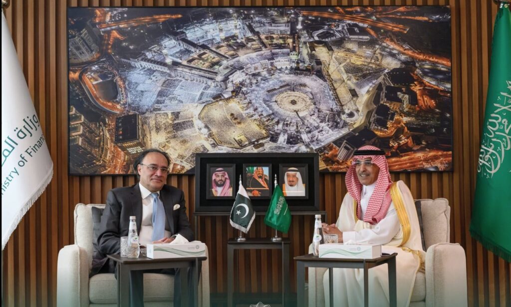اتفاق باكستان والمملكة العربية السعودية على تعزيز التعاون في القطاعين المالي والطاقة